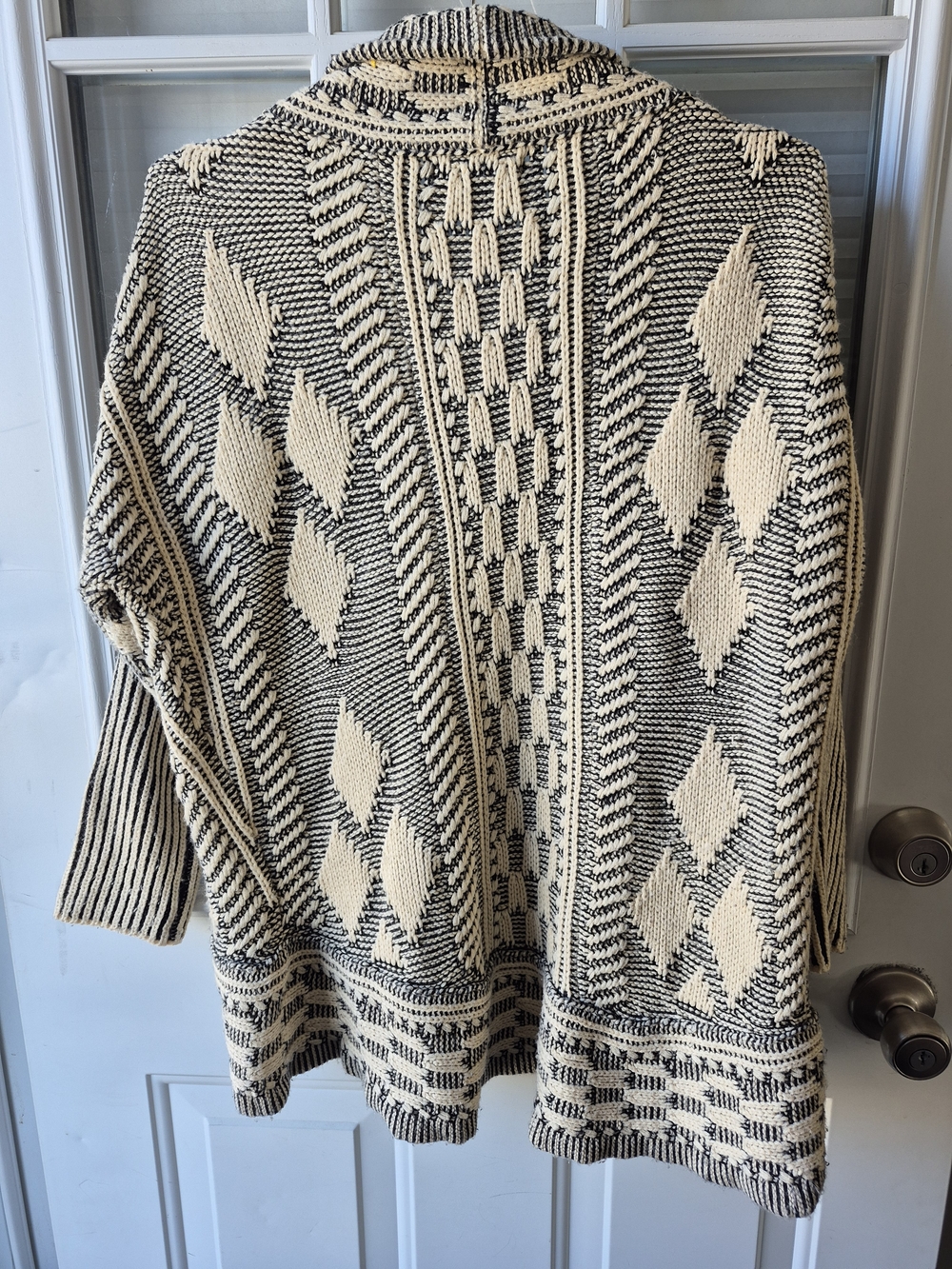 Papillon Blanc Cream and Black Knit Open Cardigan Sweater - Picture 2 of 4